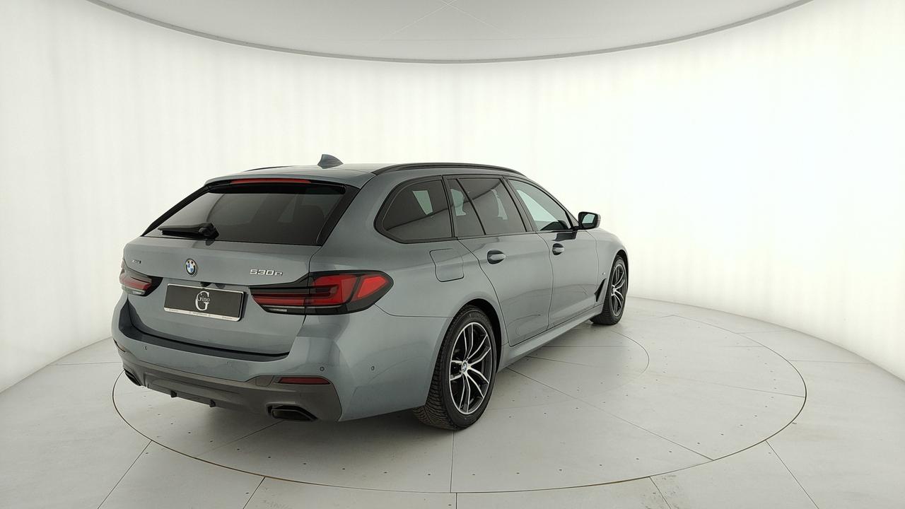 BMW Serie 5 G31 2020 Touring LCI - 530e Touring xdrive Msport auto