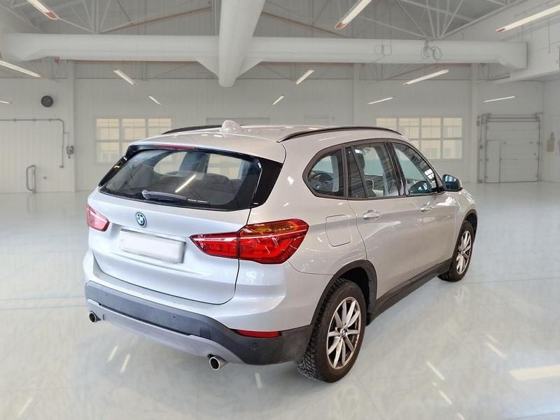 BMW X1 sDrive 18d Business