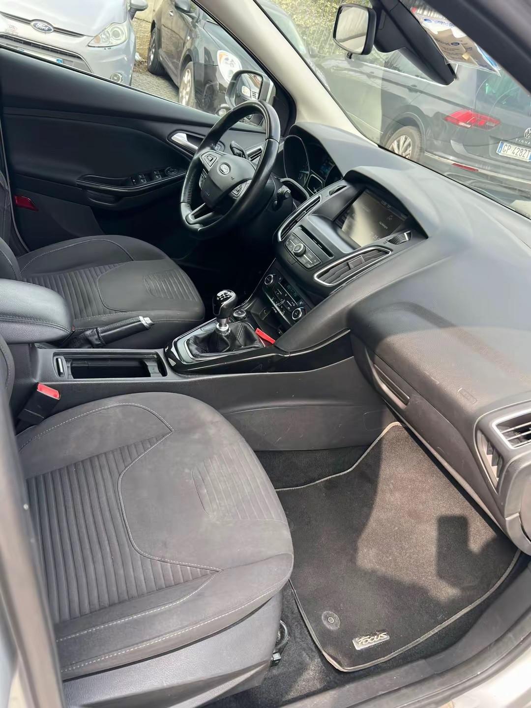 Ford Focus 1.0 EcoBoost 125 CV Start&Stop SW Titanium