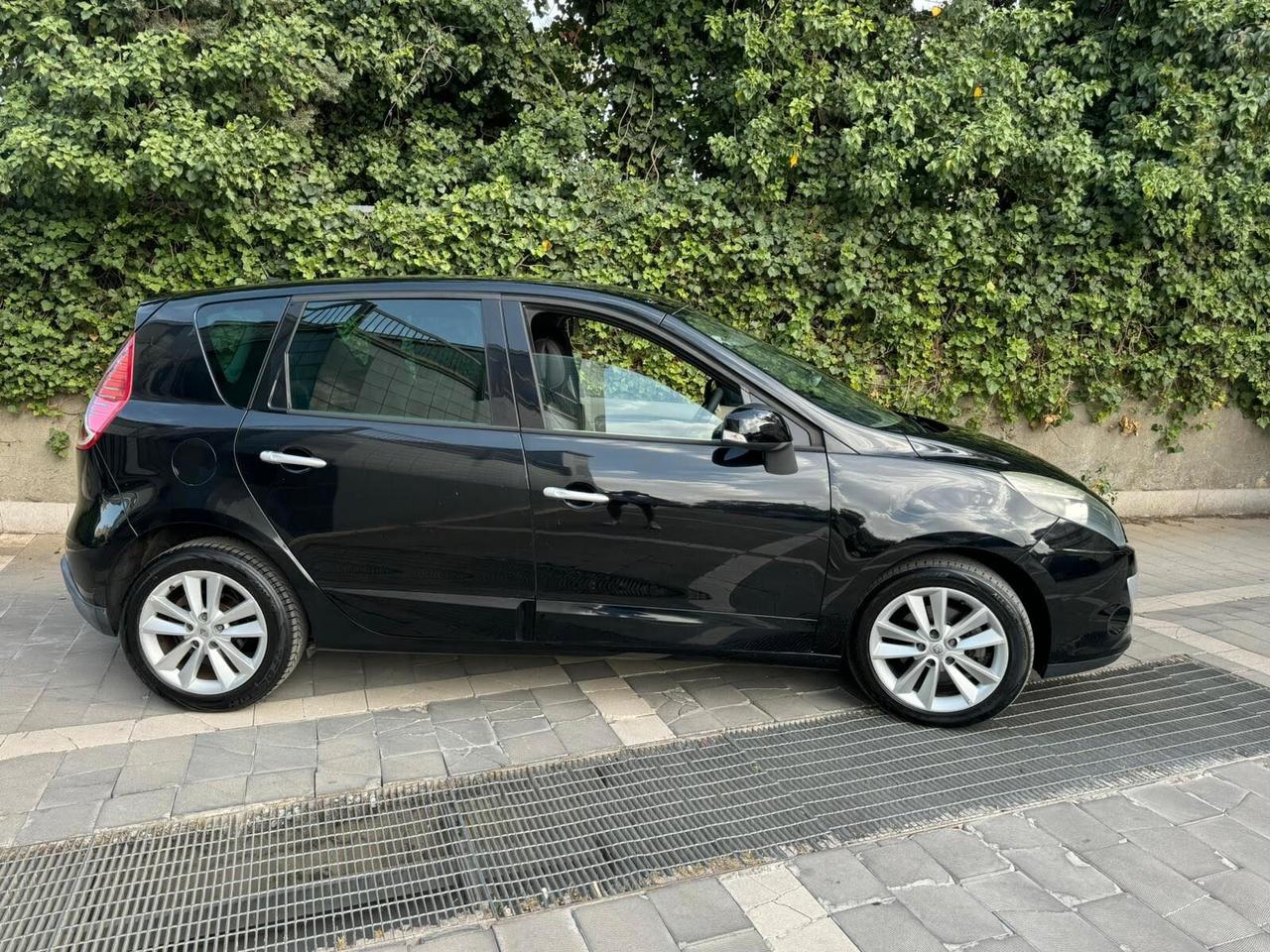 Renault Scenic Scénic X-Mod 1.5 dCi 110CV Dynamique