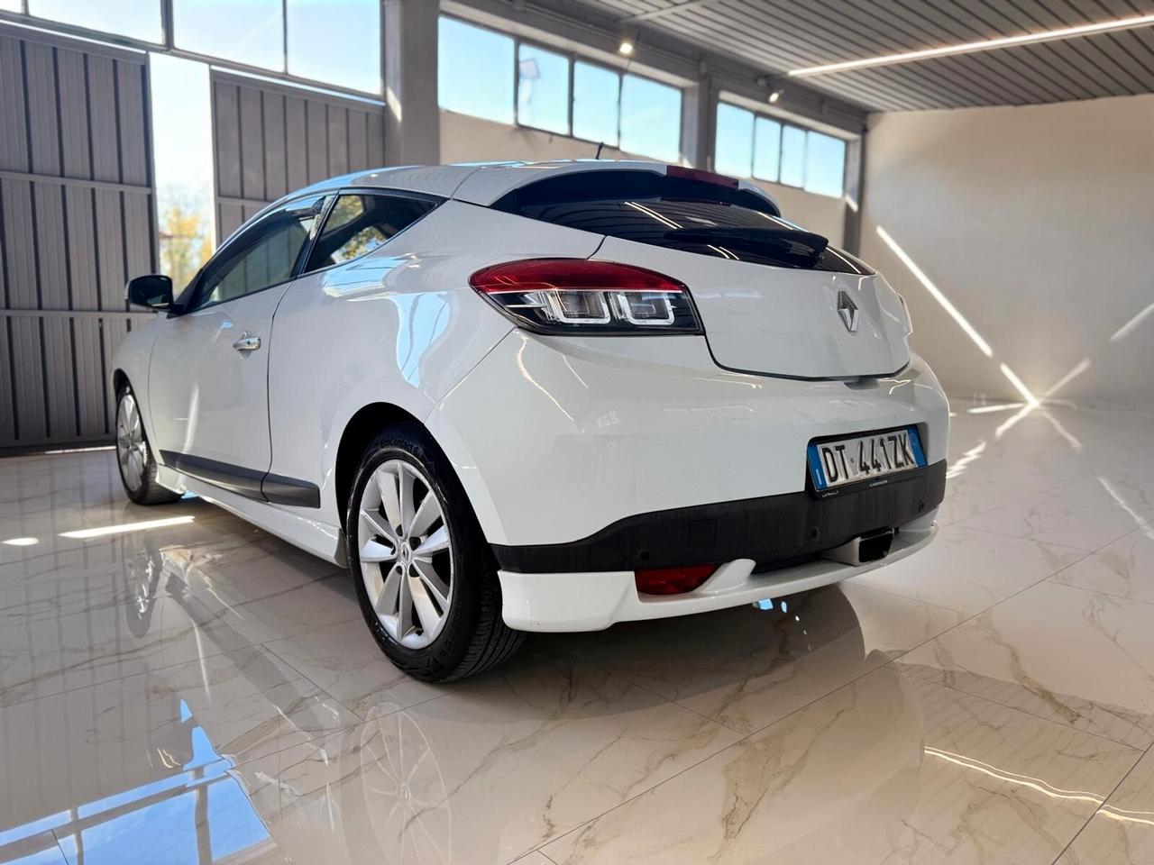 Renault Megane Mégane Coupé 1.9 dCi 130CV Luxe