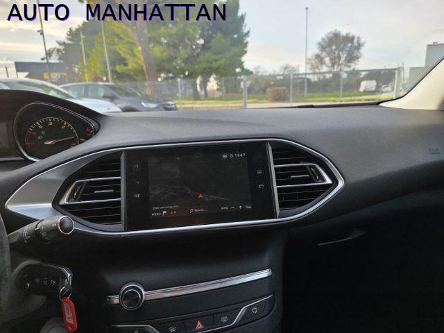 PEUGEOT 308 BlueHDi 130 S&S EAT8 Business