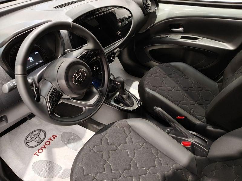 Toyota Aygo X Aygo X 1.0 VVT-i 72 CV 5 porte Lounge S-CVT