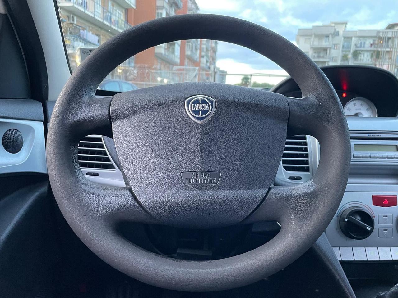 Lancia Ypsilon 1.2Benz/Gpl Unyca Full Perfett