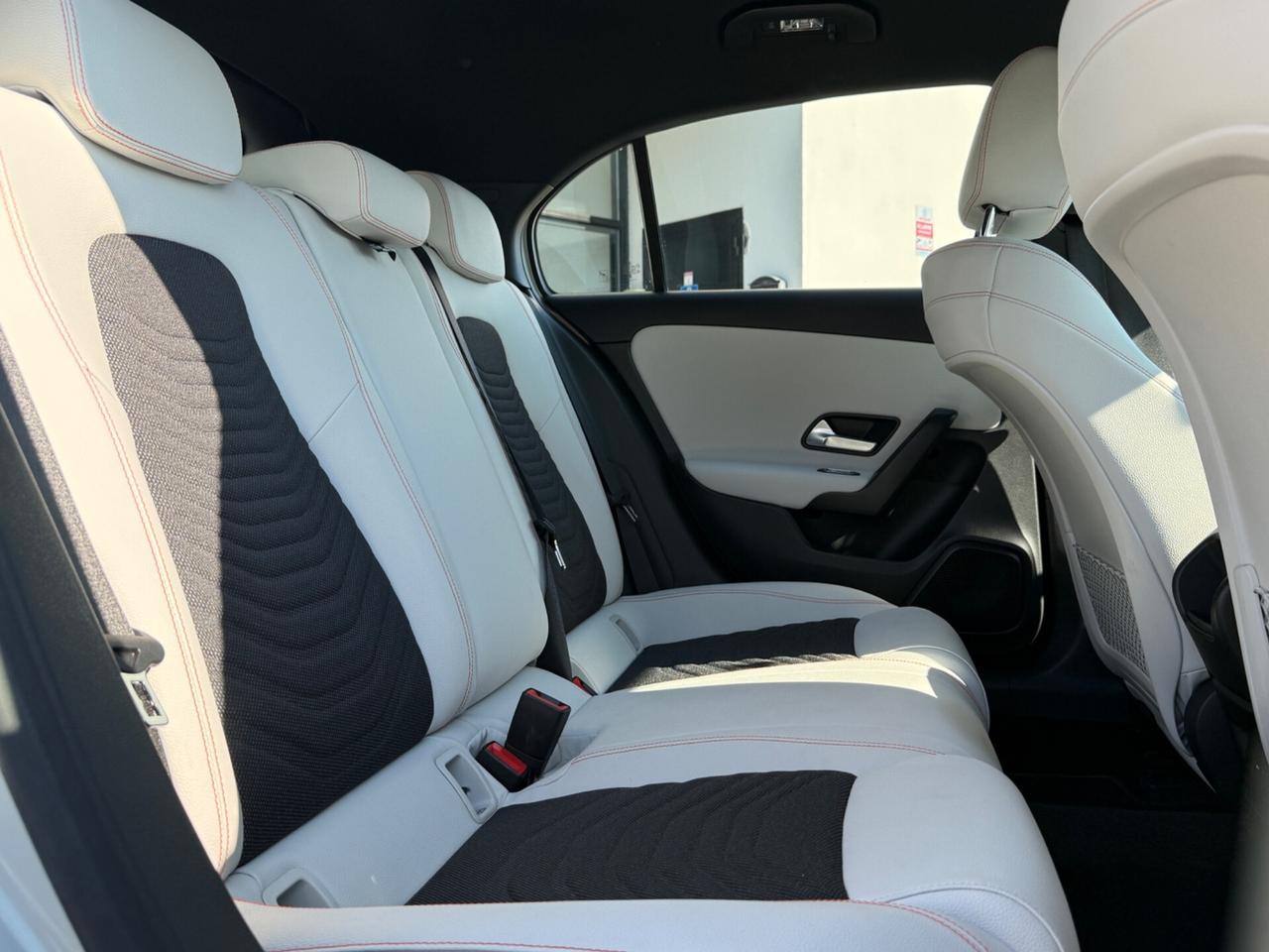 Mercedes-benz A 180 d |PELLE|CERCHI IN LEGA|LED