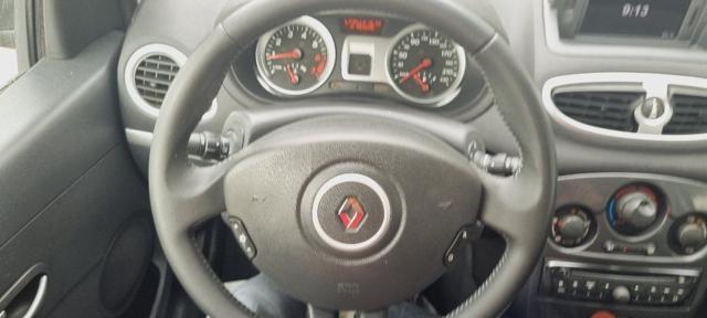 RENAULT Clio 1.2 16V 5 porte Yahoo!