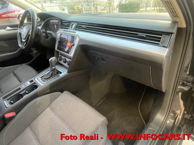 VOLKSWAGEN Passat Variant 1.6 TDI 120 CV DSG Business