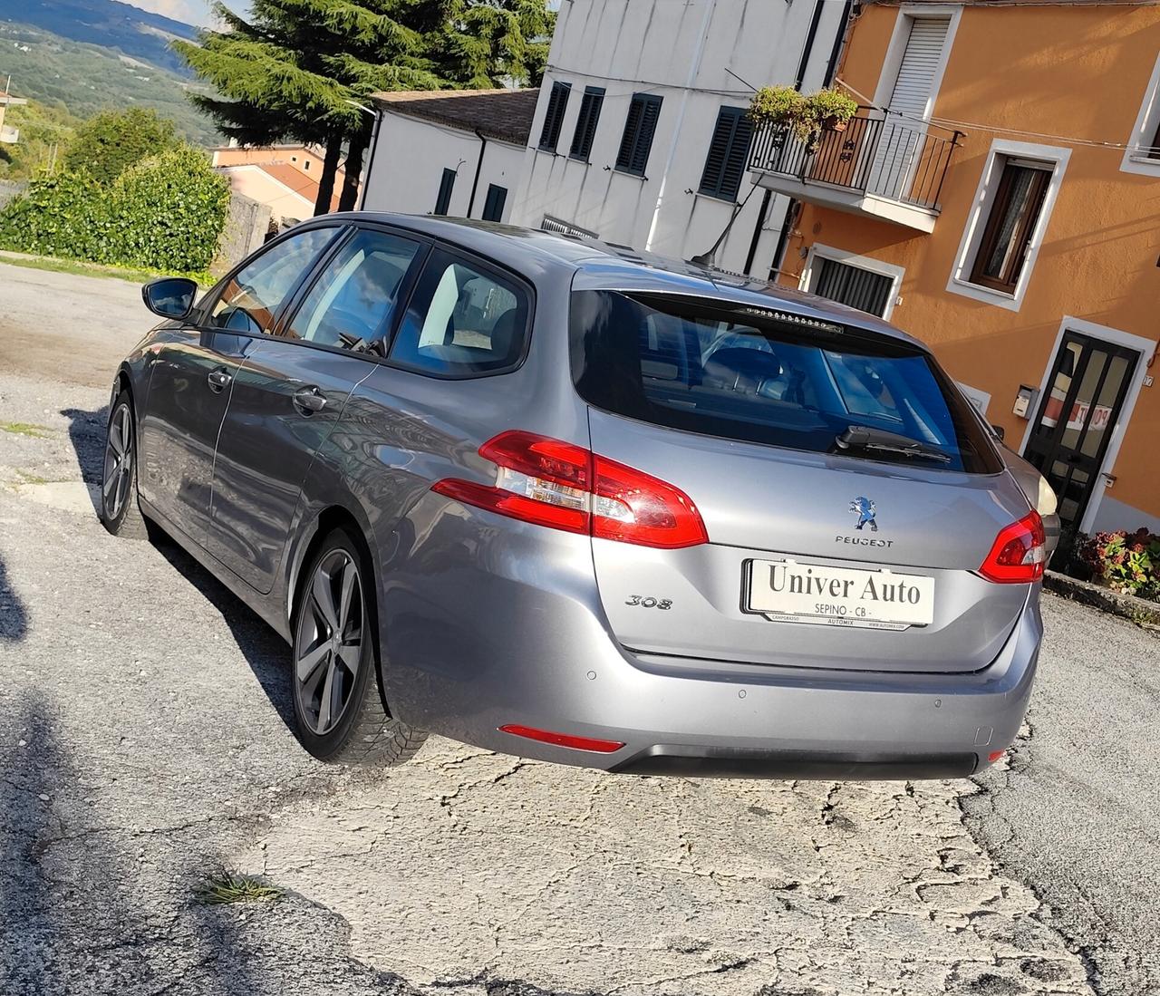 Peugeot 308 BlueHDi 130 S&S EAT8 SW Allure-Precisa in tutto!!