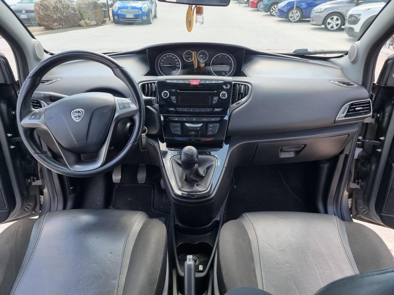 Lancia Ypsilon 1.3 MJT 16V 95 CV 5 porte S&S Plati