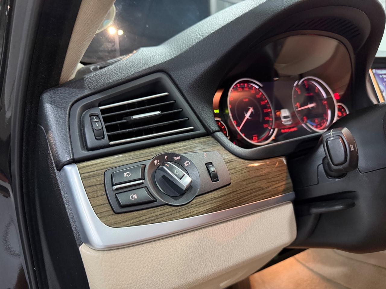 Bmw 520 520d xDrive Touring Modern