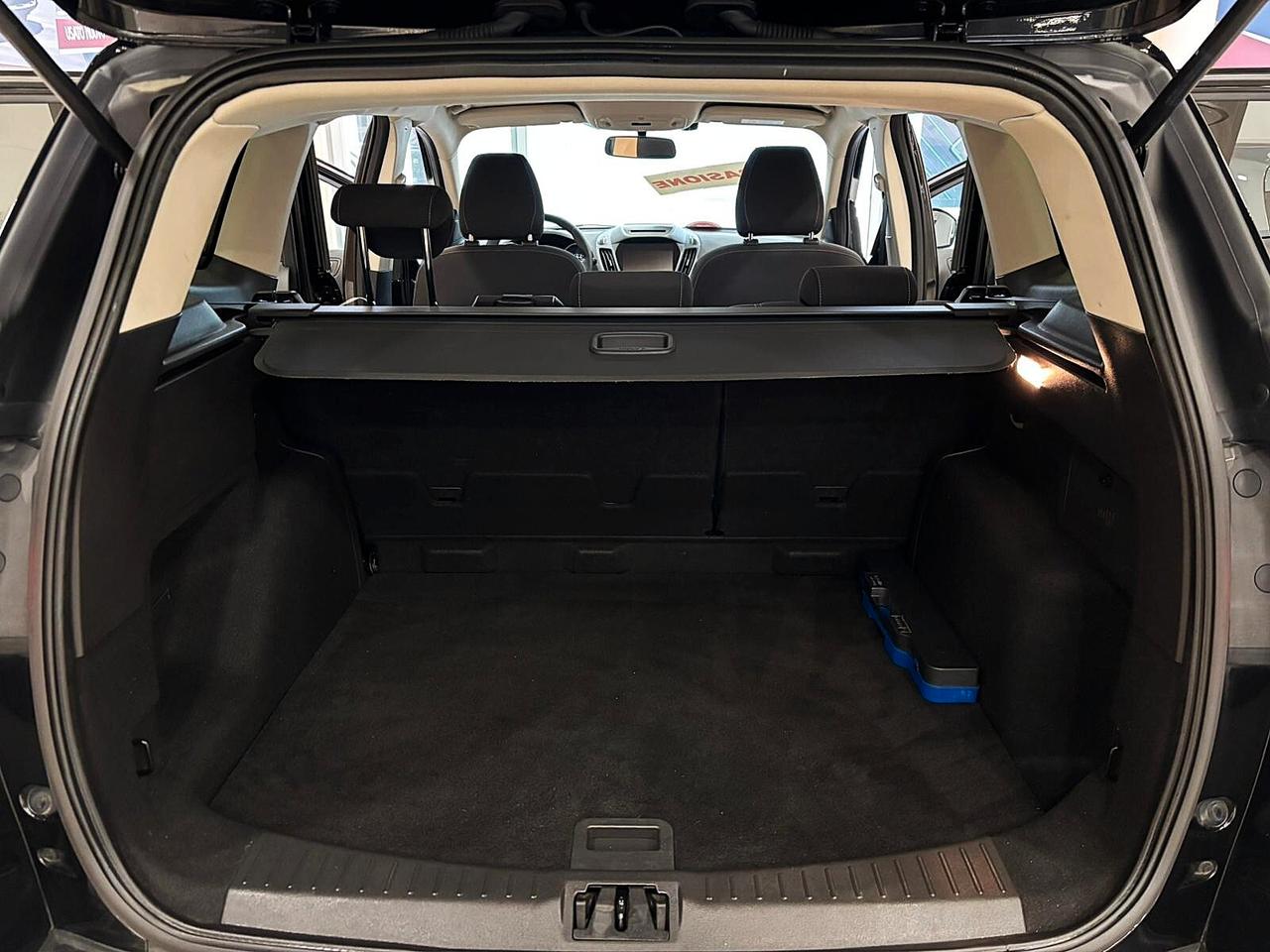 Ford Kuga 1.5 TDCI 120 CV ** PARI AL NUOVO **