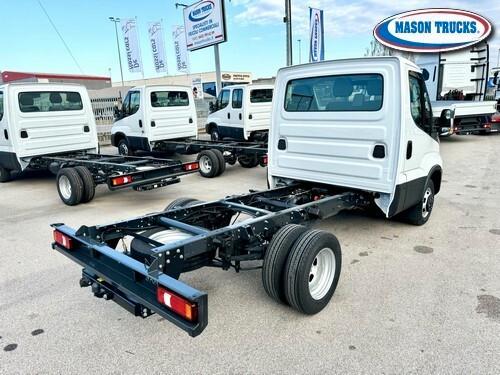 NUOVI IVECO DAILY 35c160 MY2022, passo 3000, PRONTA CONSEGNA