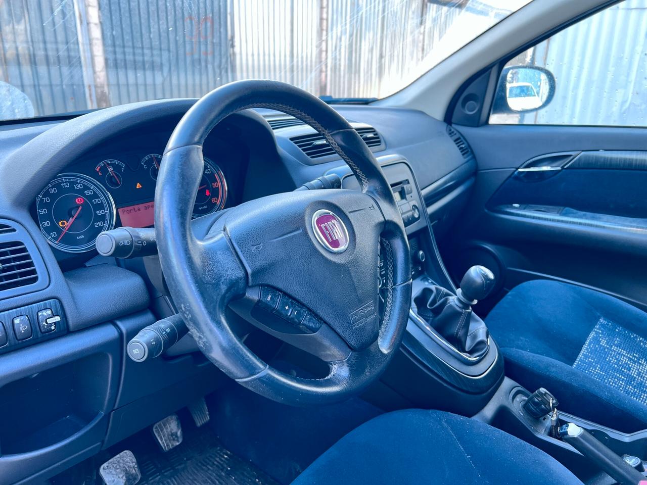 Fiat Croma 1.9 Multijet Emotion