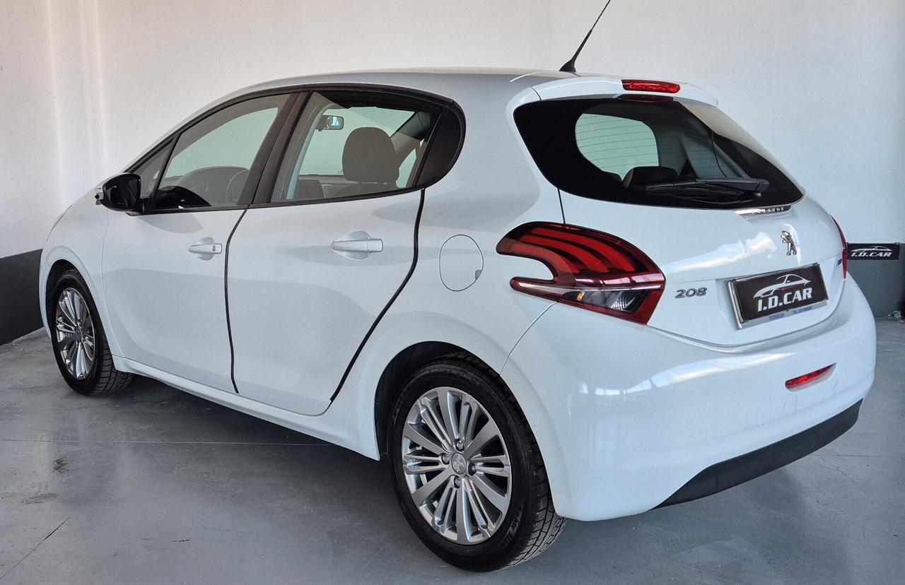 Peugeot 208 PureTech 82 5 porte Allure (NEOPATENTATI)