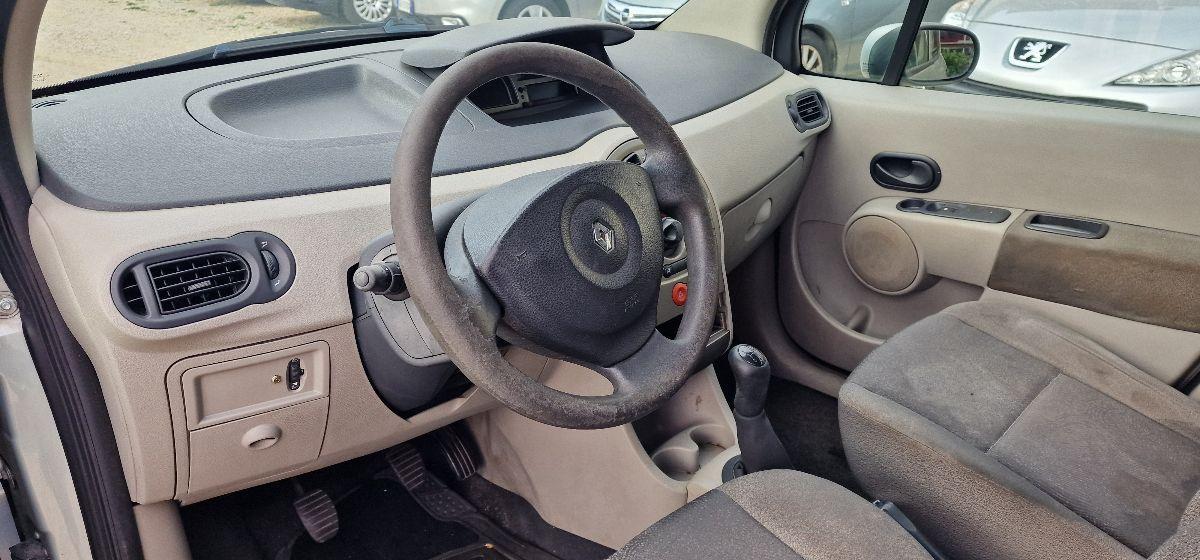 RENAULT Modus 1.2 16V Dynamique