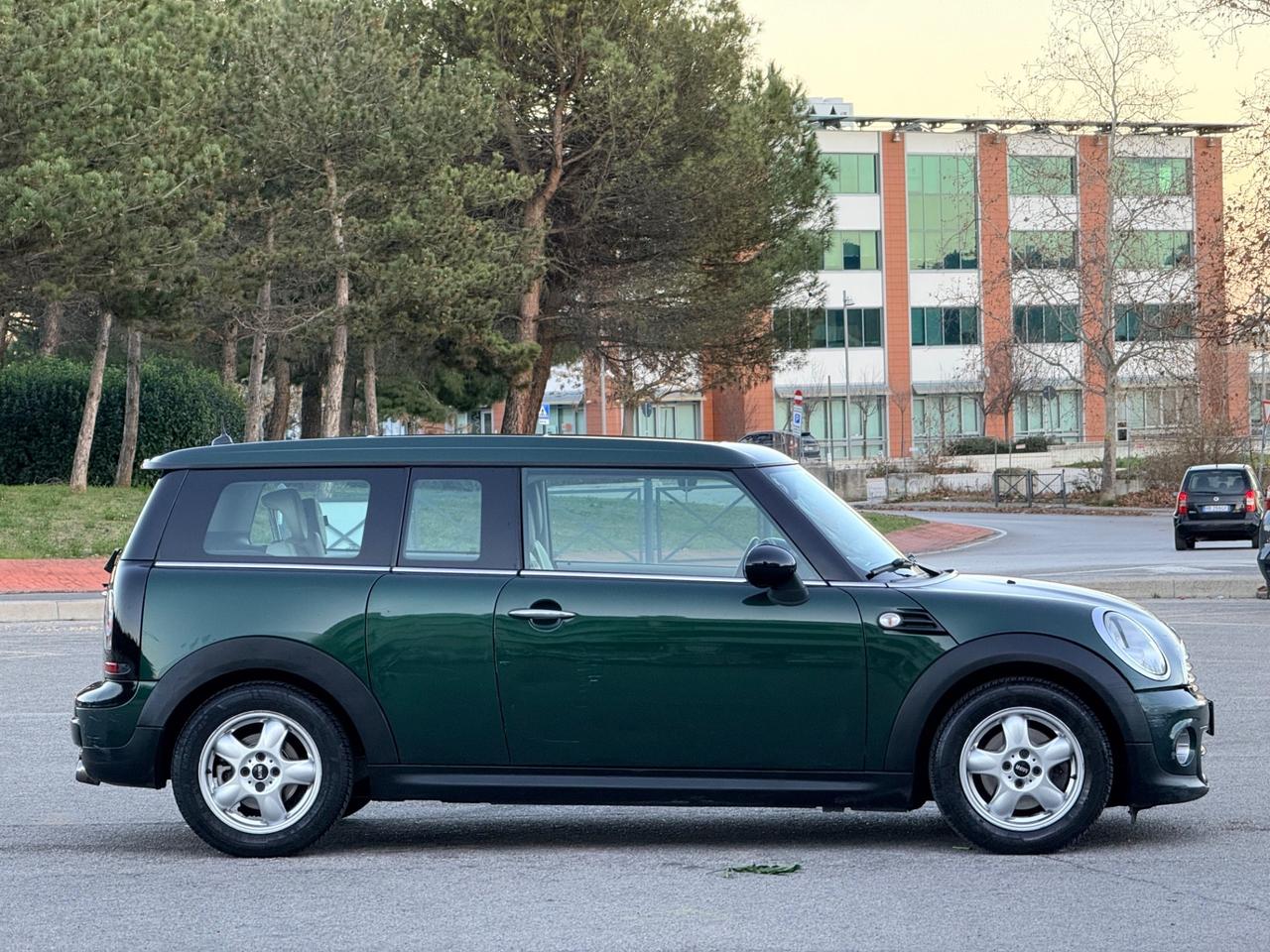 Mini Cooper Clubman 1.6 full optional