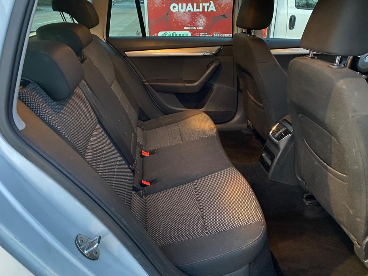 Skoda Octavia 2.0 DSG WAGON STILE 110kW