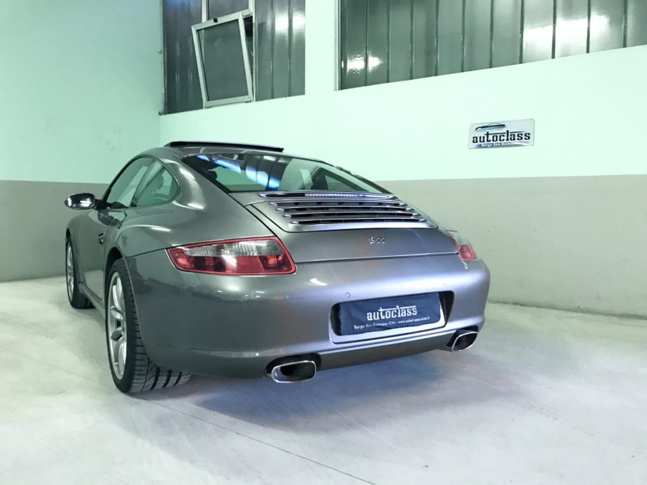 Porsche 911 Carrera Coupé 3,6