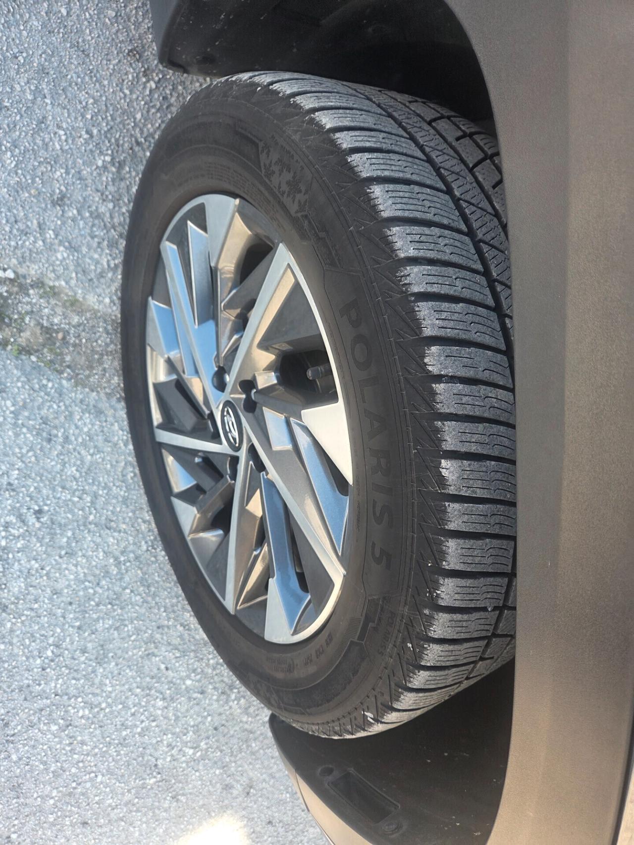 HYUNDAI TUCSON ANNO 2022 SOLI KM 120000 CERTIFICATI