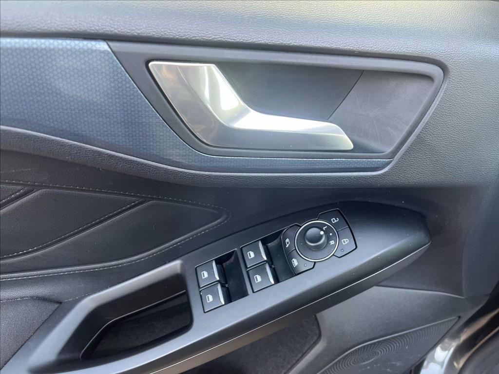 FORD Focus Active 1.0 ecoboost h Design 125cv del 2022