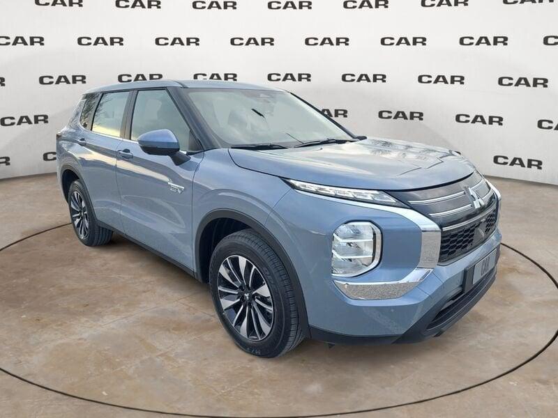 Mitsubishi Outlander PHEV 2.4 PHEV INFORM MY26 306CV