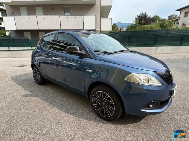 LANCIA Ypsilon 1.0 FireFly 5 porte S&S Hybrid Silver Plus