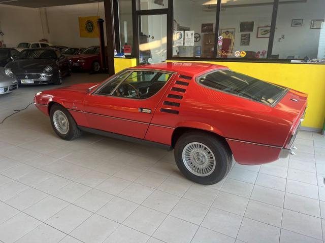 ALFA ROMEO Montreal 2500 V8