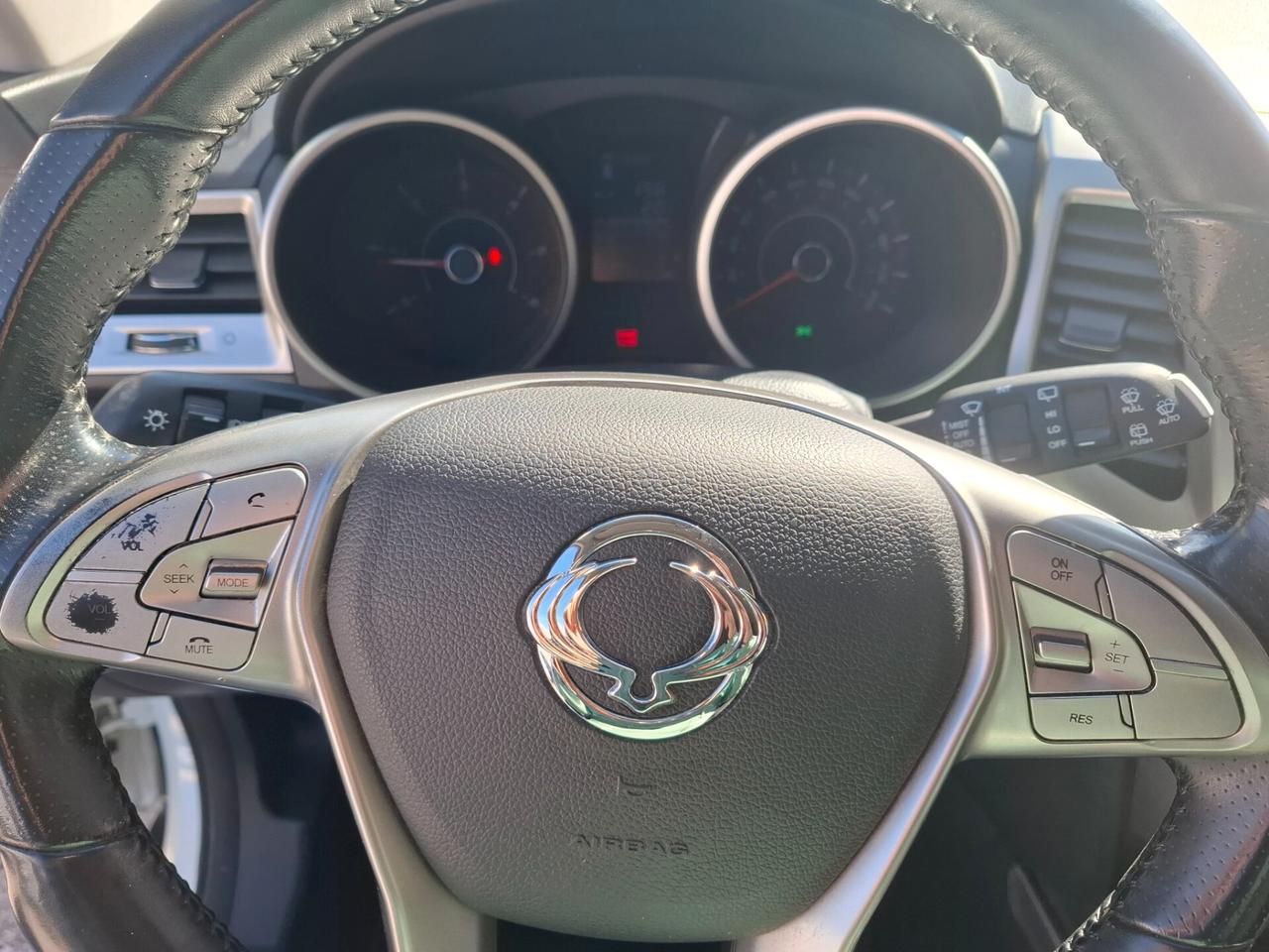 Ssangyong Tivoli 1.6d 4WD Be Visual Hot Aebs