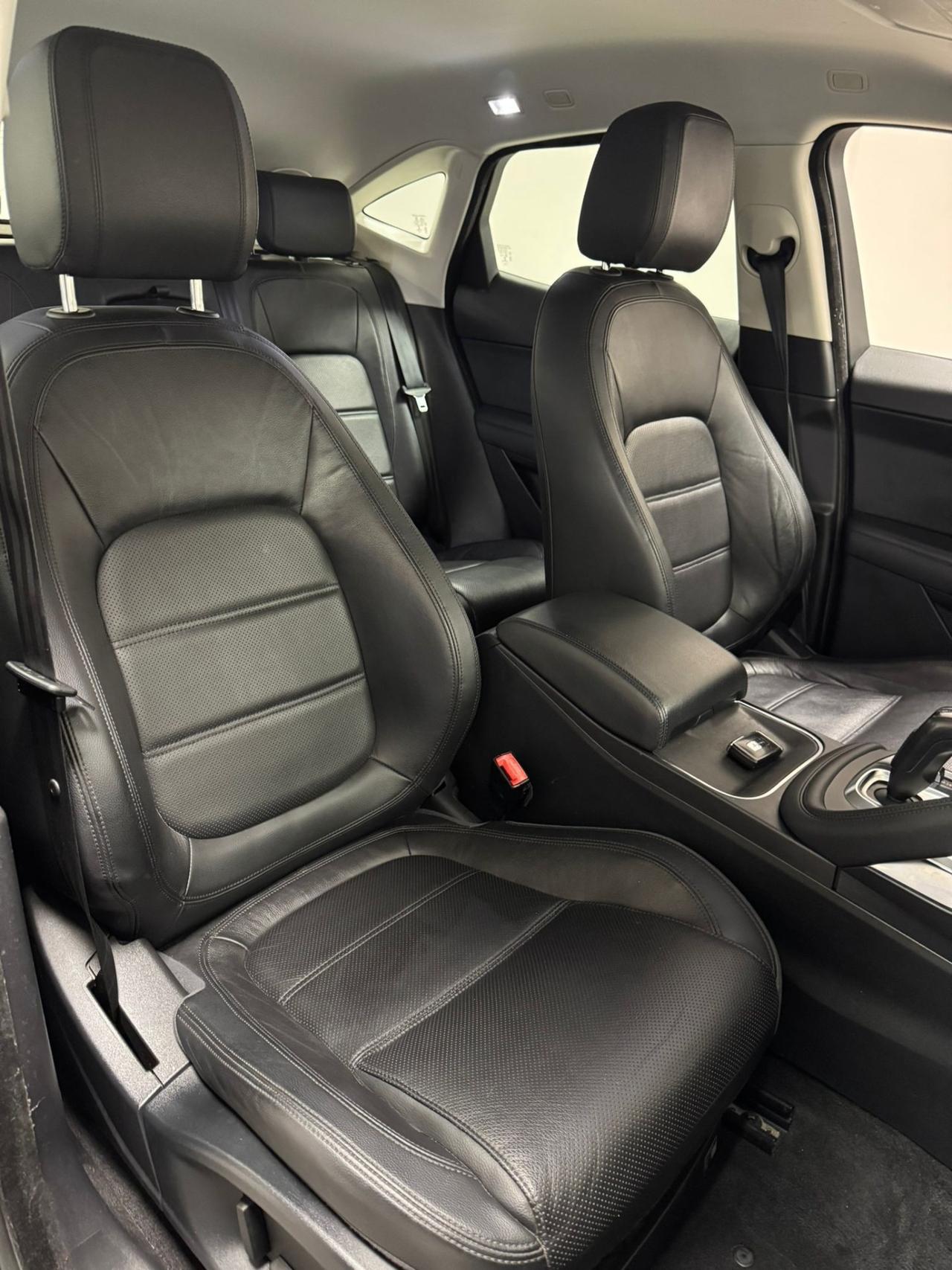 Jaguar E-Pace 2.0D 150 CV R-Dynamic