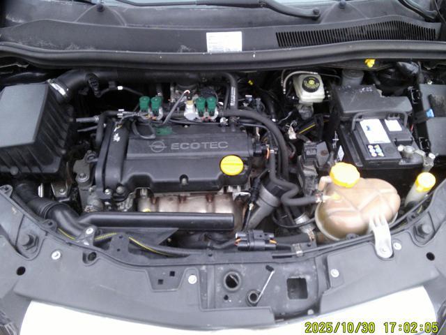 OPEL Corsa 1.2 5 porte Club