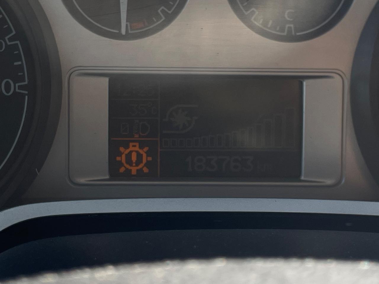 Lancia Delta 1.9 MJT Twinturbo DPF Platino