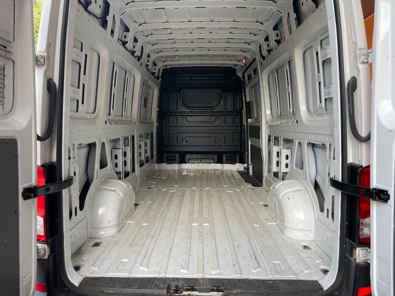 Volkswagen Crafter 35 2.0 TDI 140CV PL-TM L4-H3 Business