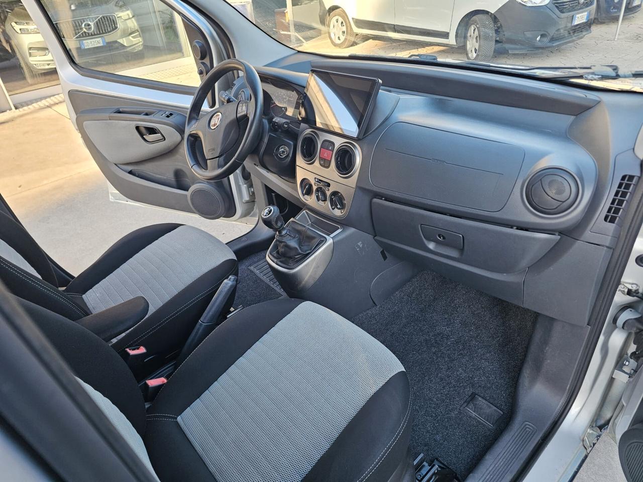 Fiat Qubo 1.4 8V 77 CV Active Natural Power
