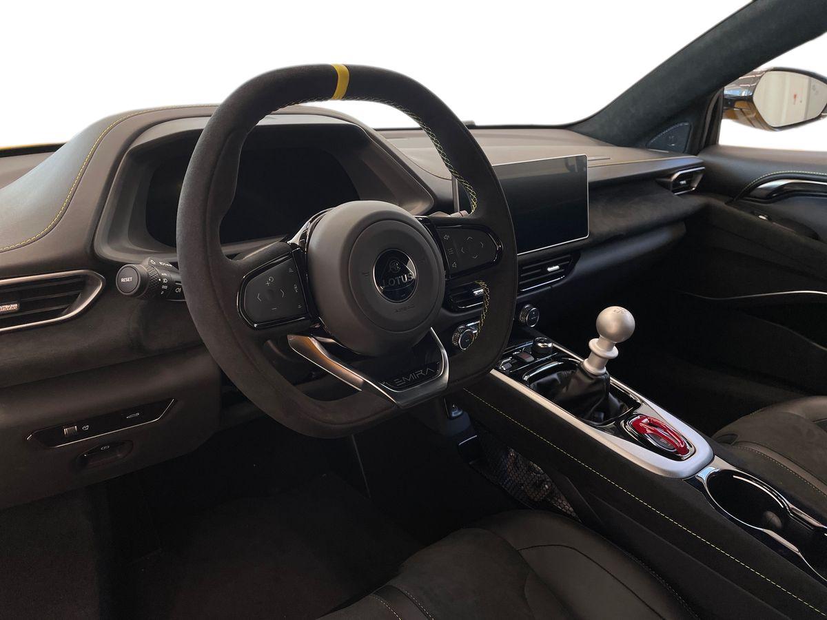 LOTUS EMIRA V6 SE