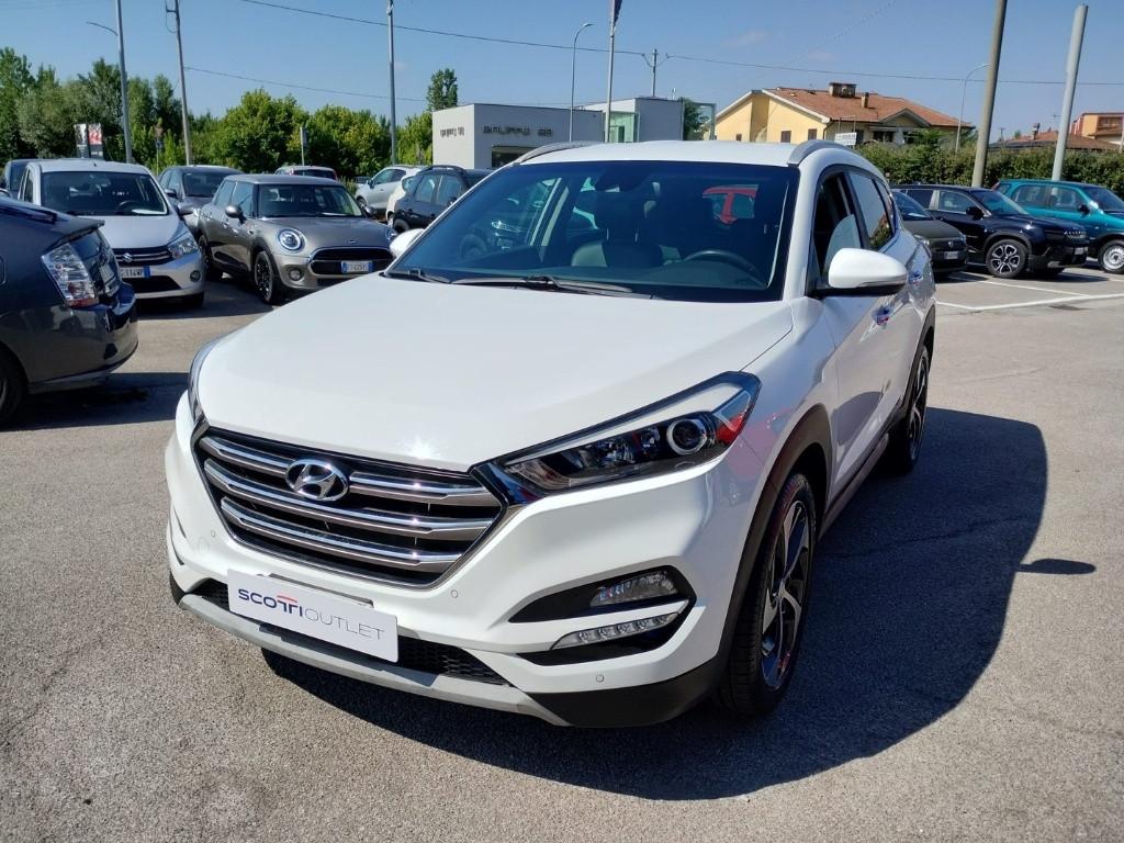 HYUNDAI Tucson II 2015 - Tucson 1.7 crdi Xpossible 2wd 141cv dct
