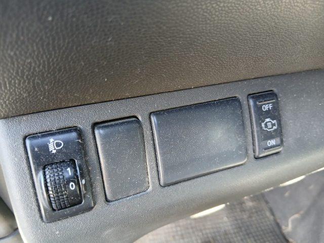 NISSAN Navara 2.5 dCi 4 porte Double Cab