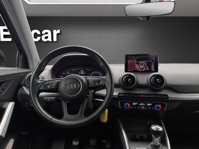 AUDI Q2 30 TDI Business