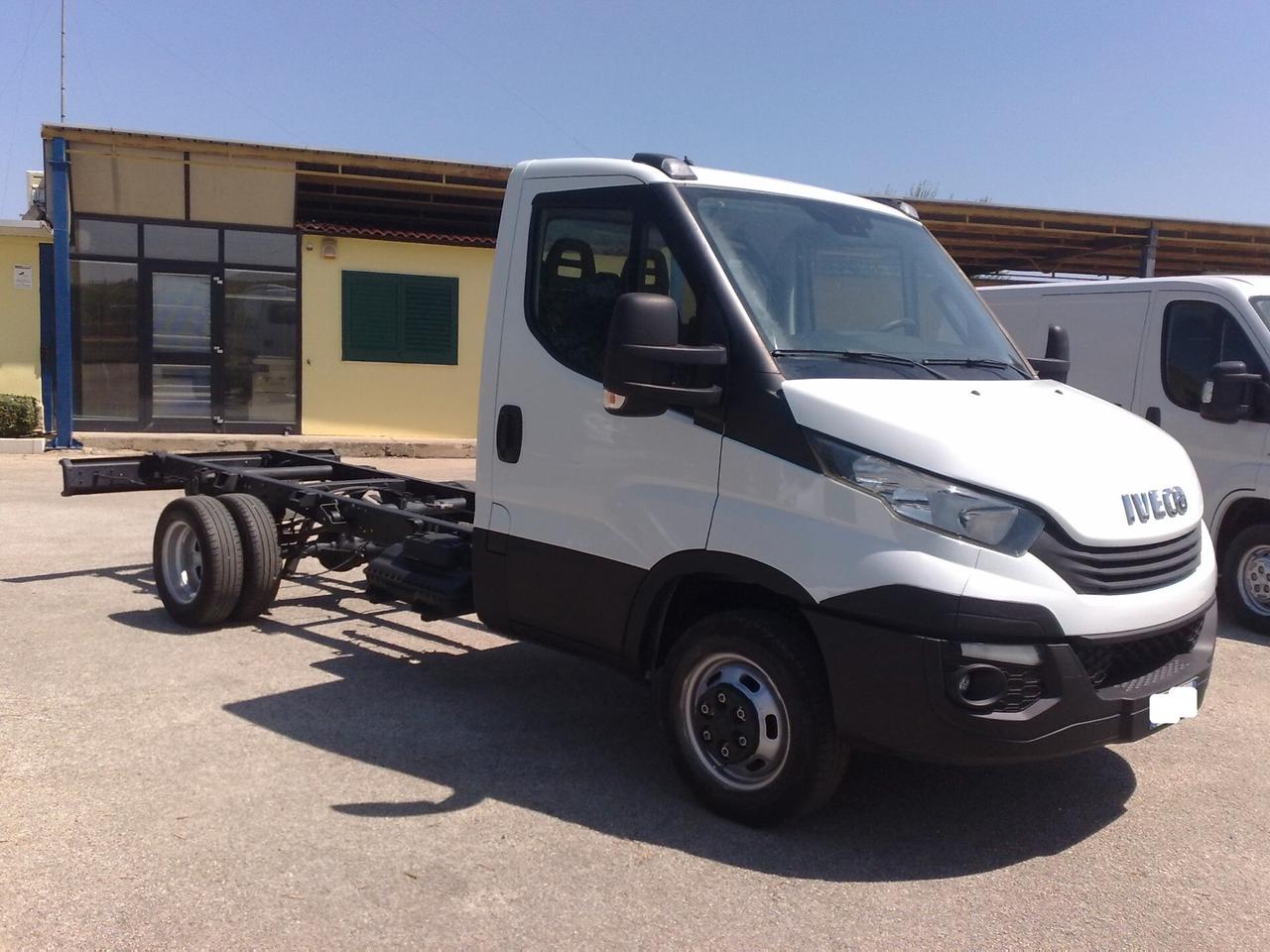 Iveco Daily 35c18 3000cc TELAIO - 2017