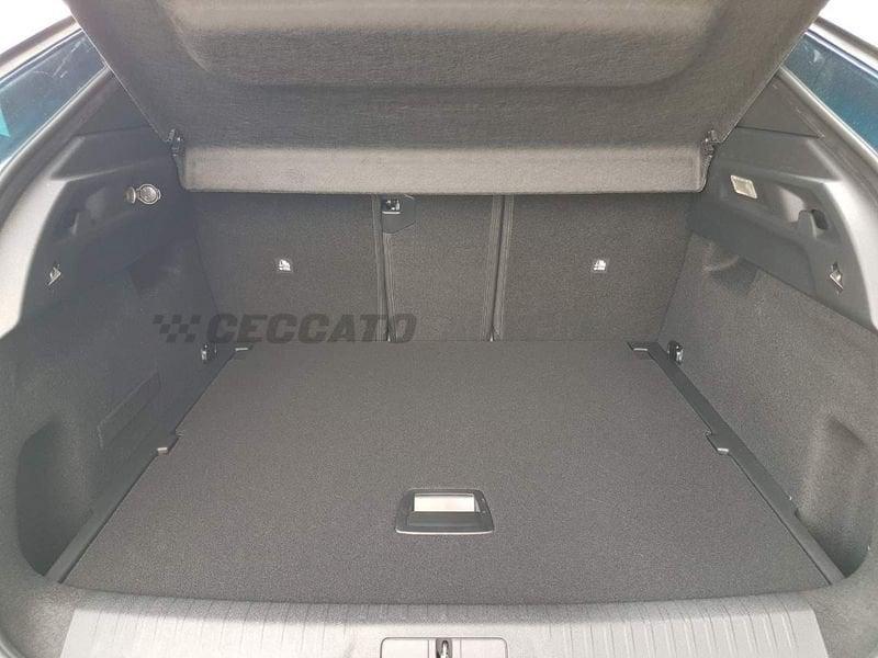 Peugeot 3008 3008 1.2 hybrid Allure 136cv e-dcs6