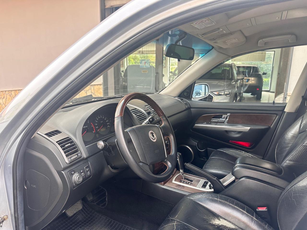 Ssangyong REXTON 2.7 XDi cat Premium 7 posti AUTOMATICO