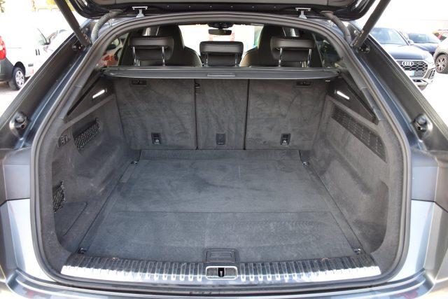 AUDI Q8 50 TDI 286 CV quattro tiptronic Sport *TETTUCCIO*