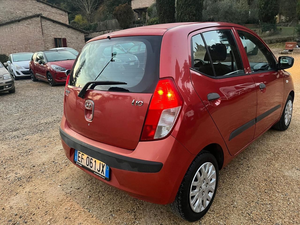 Hyundai i10 1.1 Benzina - Neopatentati