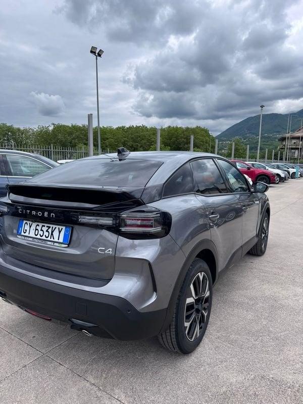 Citroën C4 HYBRID 136 e-DCS6 - MAX