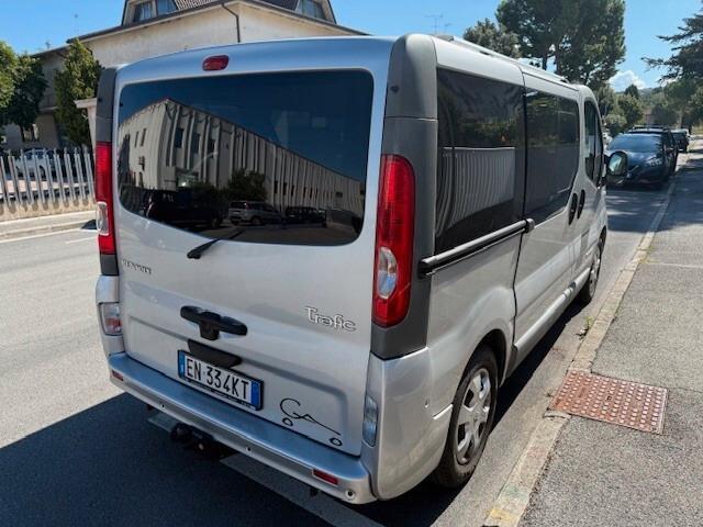 Renault Trafic T29 2.0 dCi/115 PC-TN Passenger Comfort Heavy DPF Black Edition