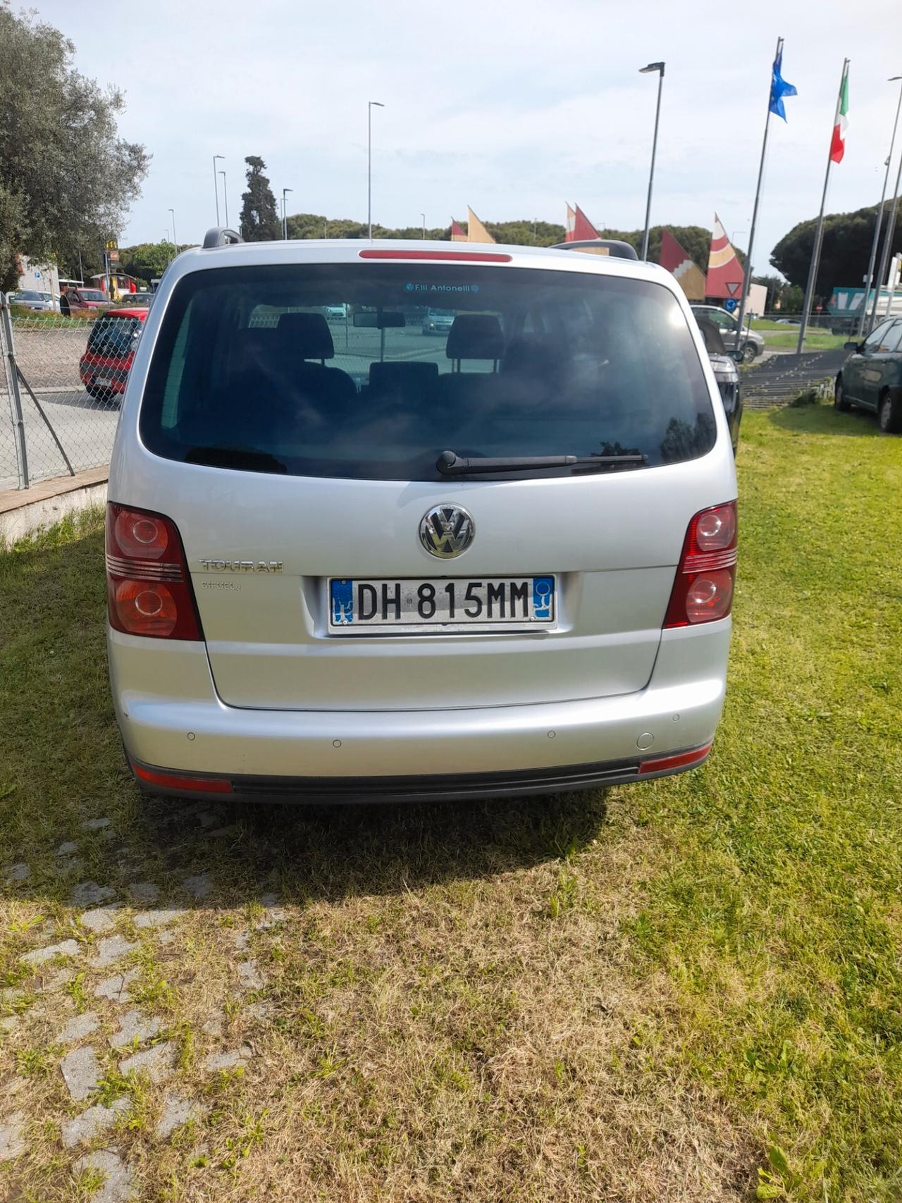Volkswagen Touran 1.6 GPL