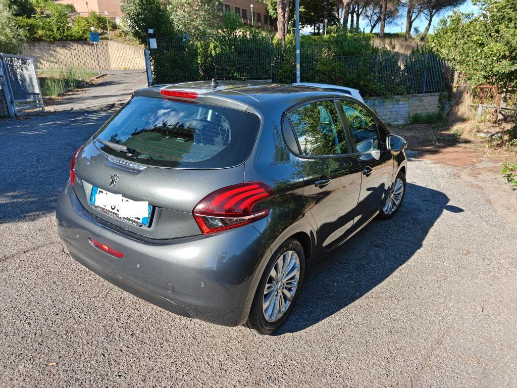Peugeot 208 5 Porte 208 5p 1.2 puretech Allure 82cv