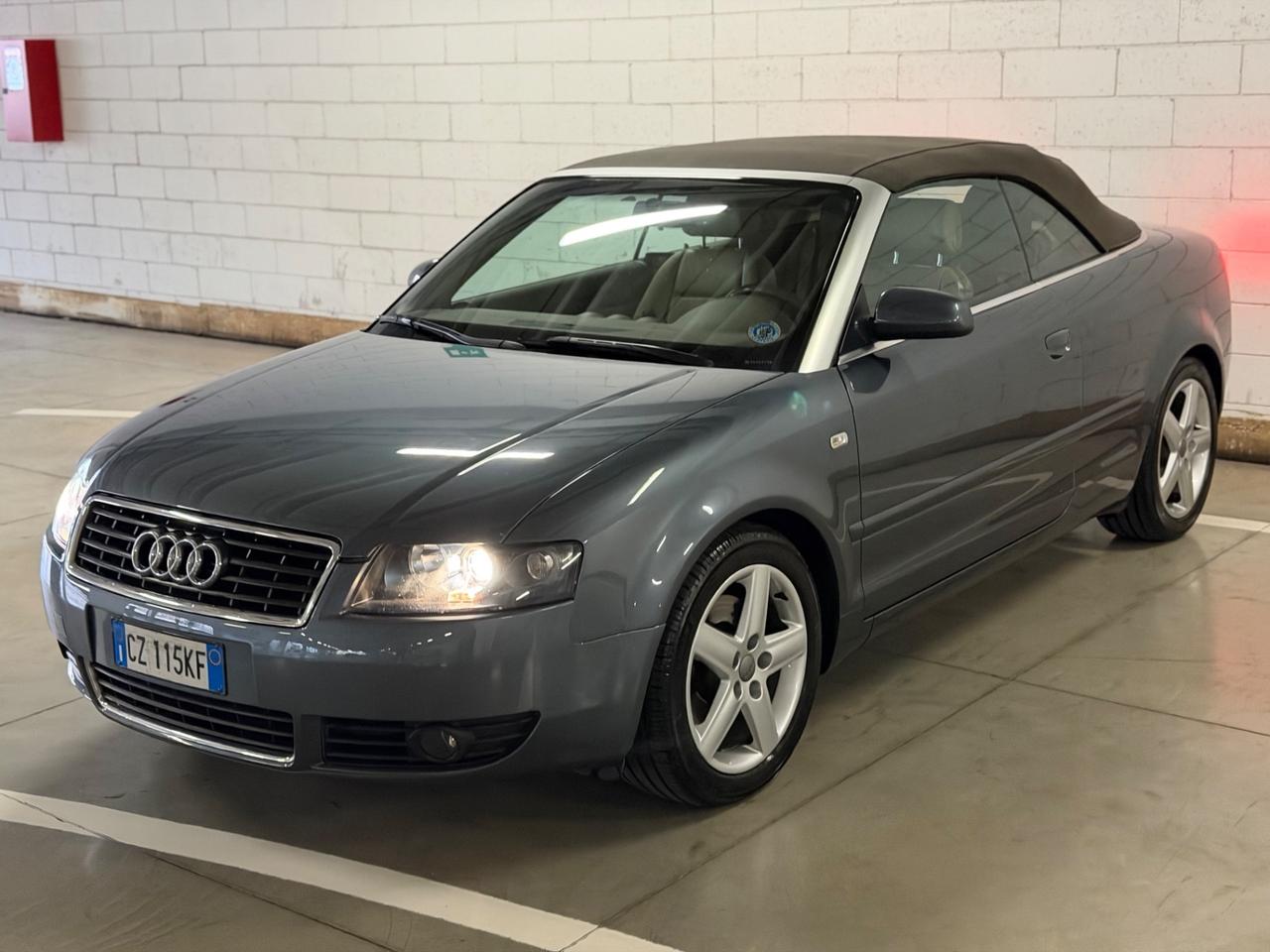 Audi A4 Cabriolet 2.5 V6 TDI cat