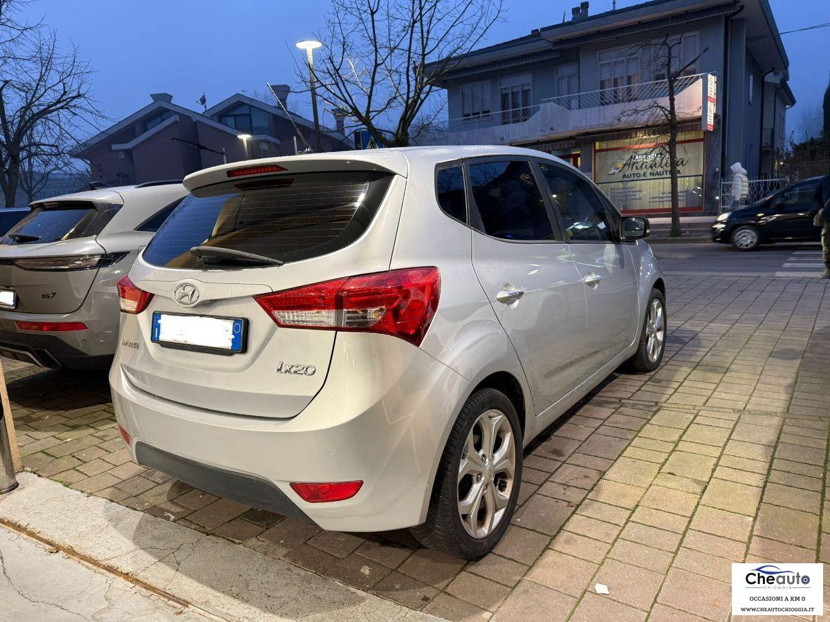 HYUNDAI - iX20 - 1.6 125CV Style