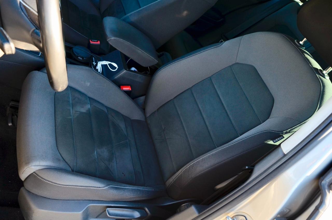 VOLKSWAGEN GOLF 1.5 TGI EXECUTIVE 131cv DSG, UFF ITALIANA, SERVICE CON FATTURE, EURO 6D, FARI FULL LED, NAVI, PERMUTE