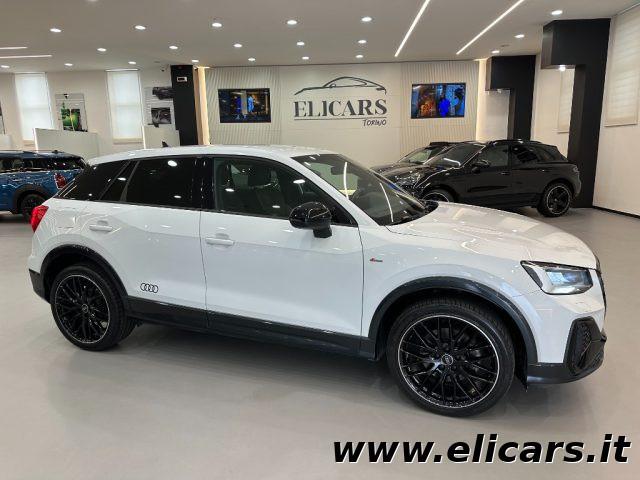 AUDI Q2 30 TDI S tronic Identity Black